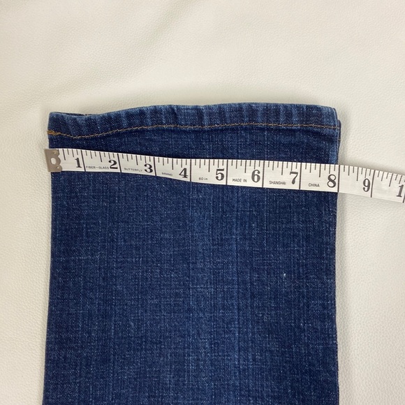 Levi’s 550 Relaxed Boot Cut Jeans Lined Dark Wash, Size 6 Medium - Picture 5 of 11